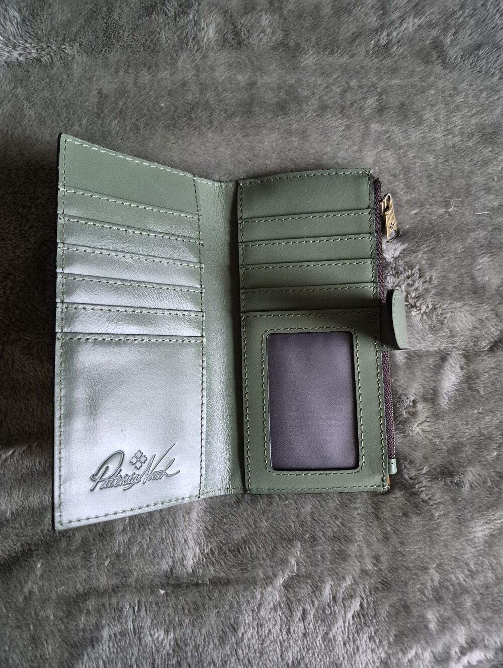 Patricia Nash Green Leather Wallet - Picture 3 of 4